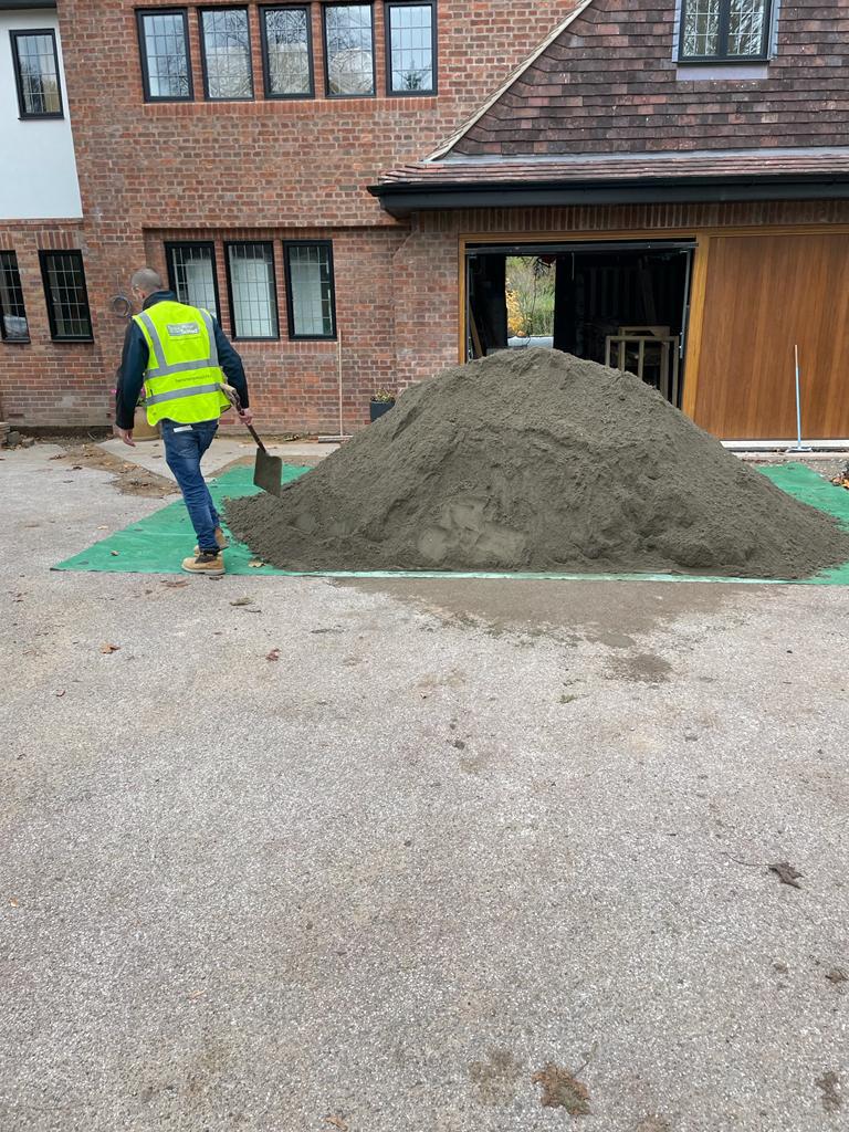 Floor Screeding on a Concrete Slab