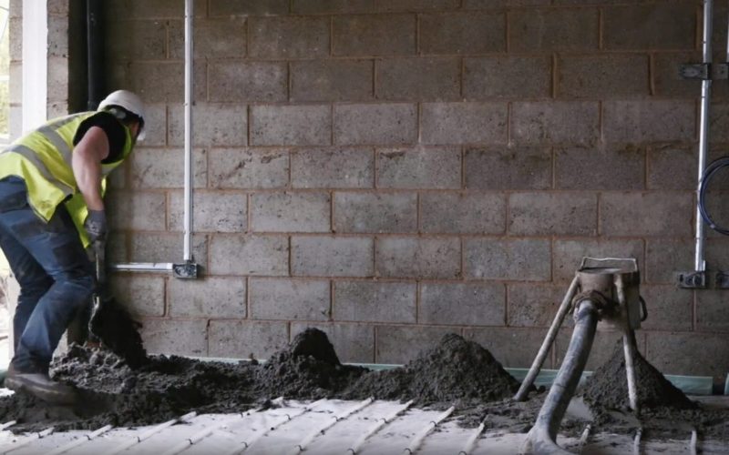 Key Differences Between Floor Screeding and Self-Levelling Compound